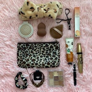 Makeup spa bundle - cheetah leopard print